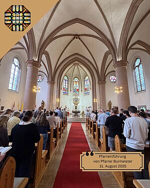 Ein besonderes Erlebnis: Die Pfarreinführung von Pfarrer Burmeister in einer bis zum letzten Platz gefüllten Kirche....
