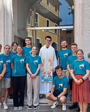 "Mit dir, mit mir, mit uns"
Zusammen mit Minis aus dem ganzen Eichsfeld sind auch wir zu der internationalen... "Mit dir, mit mir, mit uns"
Zusammen mit Minis aus dem ganzen Eichsfeld sind auch wir zu der internationalen...