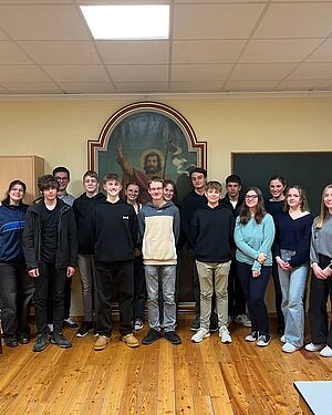 Das letzte Obermini-Treffen 2024 in Wingerode 
Ein viertes und letztes Mal in diesem Jahr haben sich die Oberminis... Das letzte Obermini-Treffen 2024 in Wingerode 
Ein viertes und letztes Mal in diesem Jahr haben sich die Oberminis...